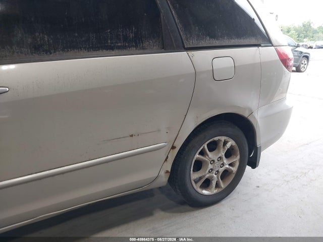 Aukcja sprzedaży 2004 Toyota Sienna Xle, vin: 5TDZA22C94S195347, numer aukcji: 45984375