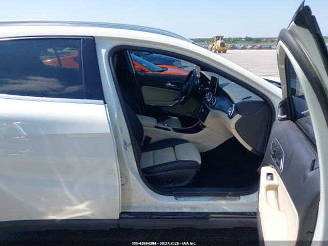 Продажа на аукционе авто 2016 Mercedes-benz Gla 250 4matic, vin: WDCTG4GB7GJ255332, номер лота: 45984384