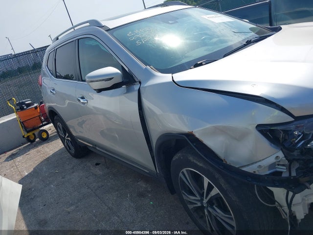 Продажа на аукционе авто 2017 Nissan Rogue Sl, vin: 5N1AT2MV4HC834890, номер лота: 45984396