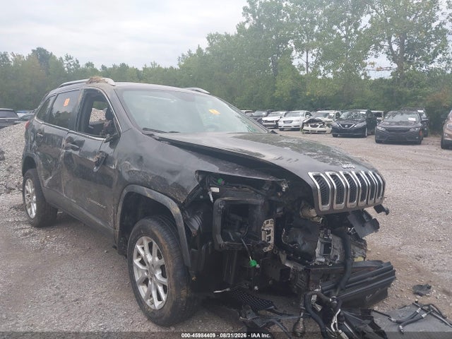 2015 Jeep Cherokee Latitude მანქანა იყიდება აუქციონზე, vin: 1C4PJMCB8FW558426, აუქციონის ნომერი: 45984409
