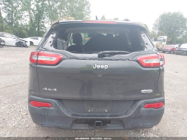 2015 Jeep Cherokee Latitude მანქანა იყიდება აუქციონზე, vin: 1C4PJMCB8FW558426, აუქციონის ნომერი: 45984409