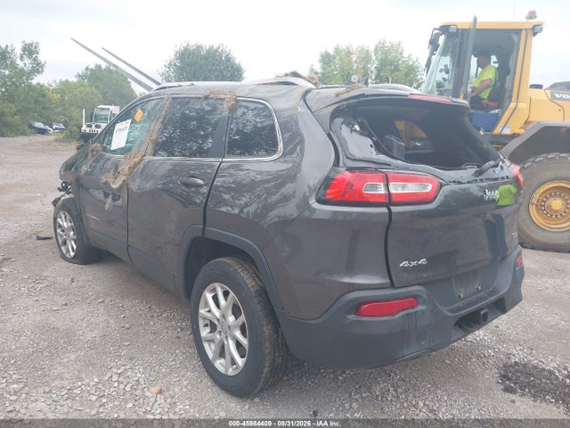2015 Jeep Cherokee Latitude მანქანა იყიდება აუქციონზე, vin: 1C4PJMCB8FW558426, აუქციონის ნომერი: 45984409