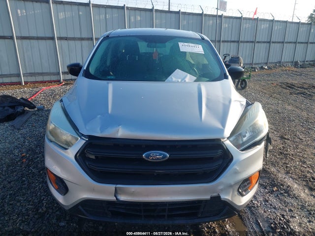 Продажа на аукционе авто 2017 Ford Escape S, vin: 1FMCU0F77HUC43066, номер лота: 45984411