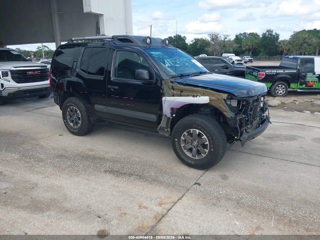 45984419 :رقم المزاد ، 5N1AN0NW2FN650023 vin ، 2015 Nissan Xterra Pro-4x مزاد بيع