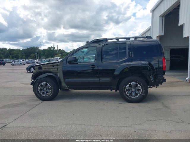 45984419 :رقم المزاد ، 5N1AN0NW2FN650023 vin ، 2015 Nissan Xterra Pro-4x مزاد بيع
