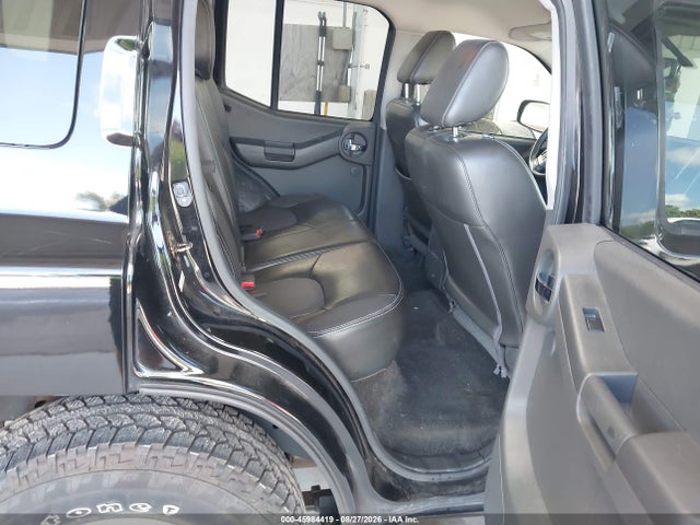 45984419 :رقم المزاد ، 5N1AN0NW2FN650023 vin ، 2015 Nissan Xterra Pro-4x مزاد بيع