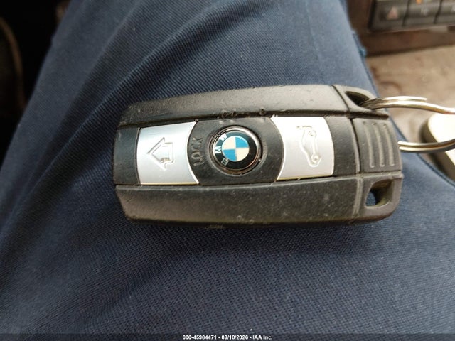 Aukcja sprzedaży 2011 Bmw 328i Xdrive, vin: WBAPK5C53BF126430, numer aukcji: 45984471