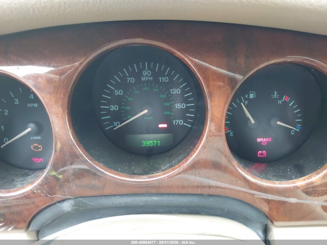 45984477 :رقم المزاد ، SAJDA14C9YLF17787 vin ، 2000 Jaguar Xj8 مزاد بيع