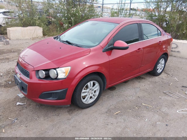 Chevrolet Sonic Lt Auto 2014 1G1JC5SH4E4163593 Image 2