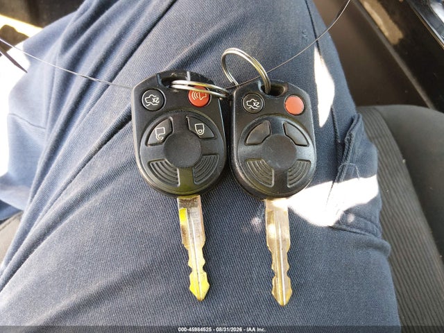 45984525 :رقم المزاد ، 4F2CY0C79AKM01020 vin ، 2010 Mazda Tribute I Touring مزاد بيع