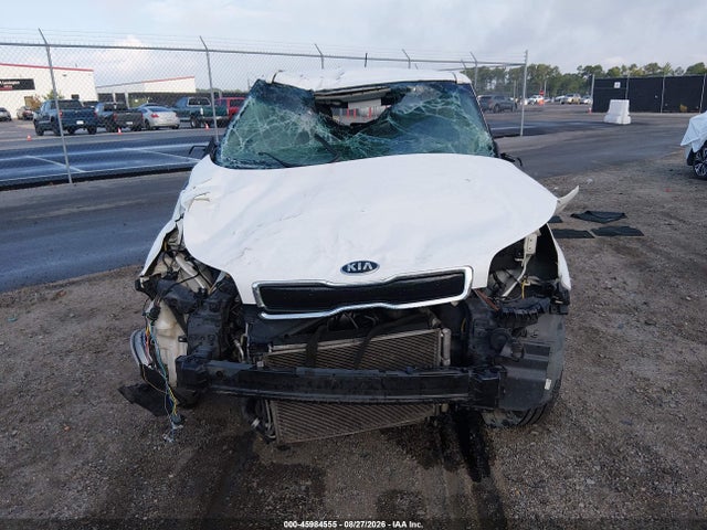 45984555 :رقم المزاد ، KNDJP3A53F7209227 vin ، 2015 Kia Soul + مزاد بيع