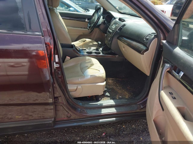 Продажа на аукционе авто 2014 Kia Sorento Lx, vin: 5XYKT3A60EG442153, номер лота: 45984563