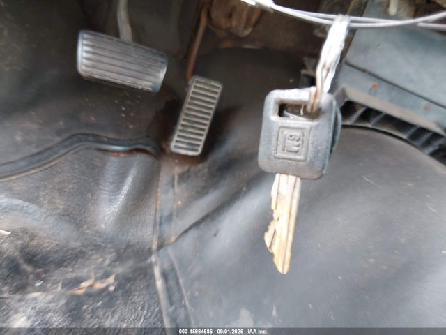 1985 Chevrolet S Truck S10 მანქანა იყიდება აუქციონზე, vin: 1GCCS14E0F2161366, აუქციონის ნომერი: 45984586