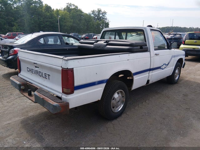 1985 Chevrolet S Truck S10 მანქანა იყიდება აუქციონზე, vin: 1GCCS14E0F2161366, აუქციონის ნომერი: 45984586