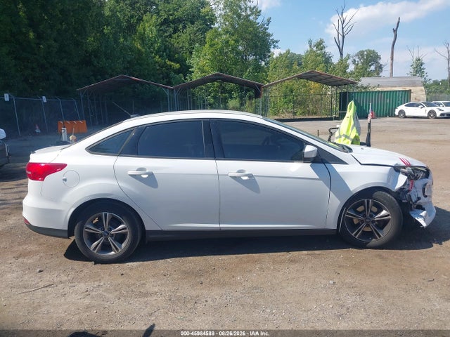 Auction sale of the 2018 Ford Focus Se, vin: 1FADP3F20JL319802, lot number: 45984588
