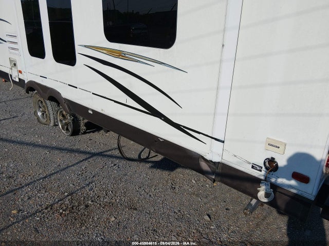 2015 Forest River Travel Trlr მანქანა იყიდება აუქციონზე, vin: 4X4TFLG22F1861438, აუქციონის ნომერი: 45984615