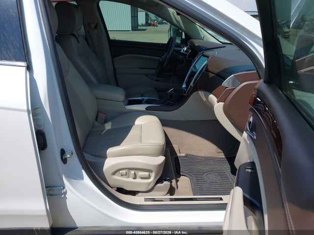 45984625 :رقم المزاد ، 3GYFNCE32FS575311 vin ، 2015 Cadillac Srx Performance Collection مزاد بيع