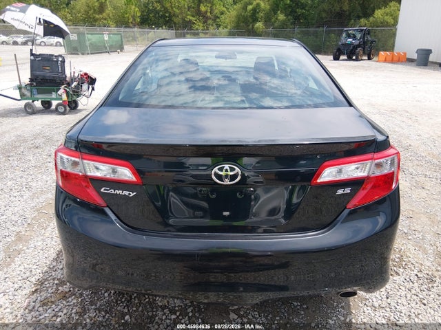4T1BF1FK6EU368975 Toyota CAMRY SE
