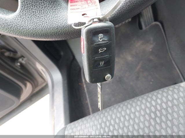Продаж на аукціоні авто 2010 Volkswagen Tiguan S, vin: WVGBV9AX2AW515814, номер лоту: 45984688