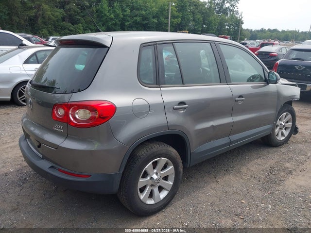 Продаж на аукціоні авто 2010 Volkswagen Tiguan S, vin: WVGBV9AX2AW515814, номер лоту: 45984688