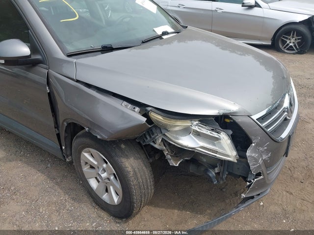 Продаж на аукціоні авто 2010 Volkswagen Tiguan S, vin: WVGBV9AX2AW515814, номер лоту: 45984688