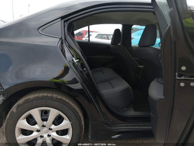 5YFB4MDE6TP398271 Toyota COROLLA LE