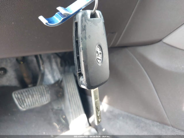 45984752 :رقم المزاد ، 5NMS2CAD3KH091662 vin ، 2019 Hyundai Santa Fe Se مزاد بيع