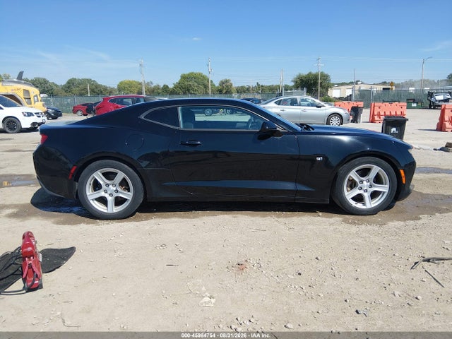 Chevrolet Camaro 1lt 2018 1G1FB1RX9J0158311 Image 14