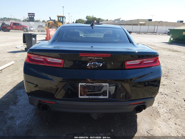 Chevrolet Camaro 1lt 2018 1G1FB1RX9J0158311 Image 17