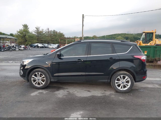 Продажа на аукционе авто 2018 Ford Escape Se, vin: 1FMCU0GD7JUD01137, номер лота: 45984769