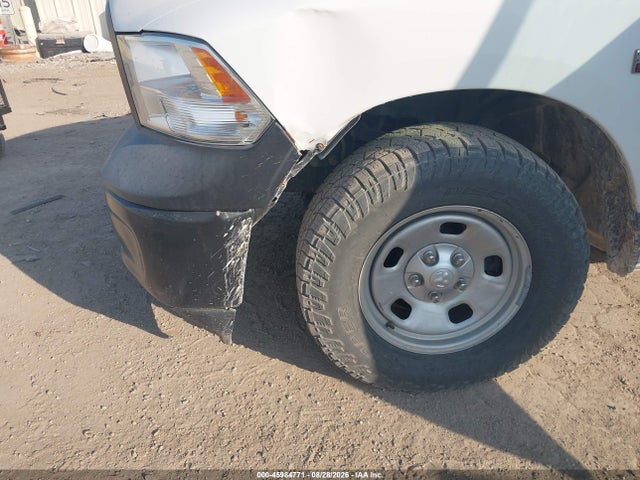 Продажа на аукционе авто 2022 Ram 1500 Classic Tradesman  4x2 8' Box, vin: 3C6JR6DT2NG187706, номер лота: 45984771