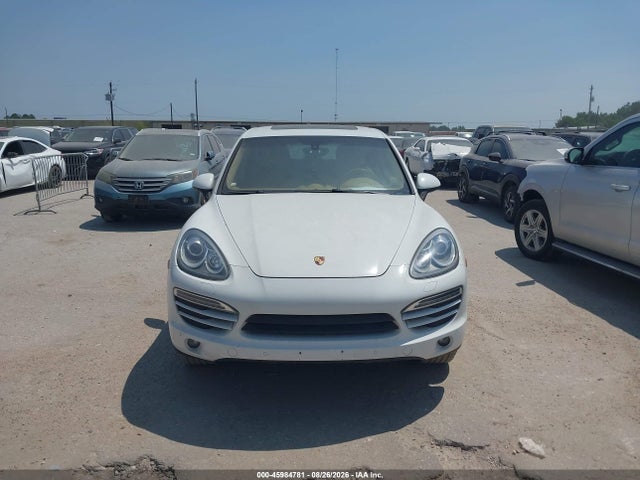 45984781 :رقم المزاد ، WP1AA2A20CLA08095 vin ، 2012 Porsche Cayenne مزاد بيع