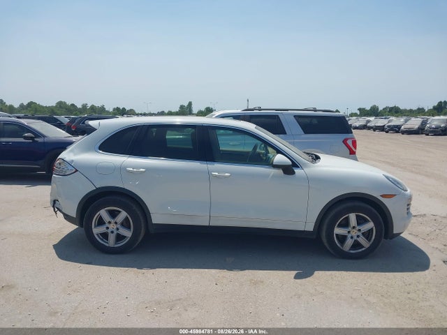 45984781 :رقم المزاد ، WP1AA2A20CLA08095 vin ، 2012 Porsche Cayenne مزاد بيع