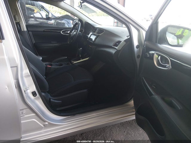 Продажа на аукционе авто 2019 Nissan Sentra Sv, vin: 3N1AB7AP2KL608257, номер лота: 45984790