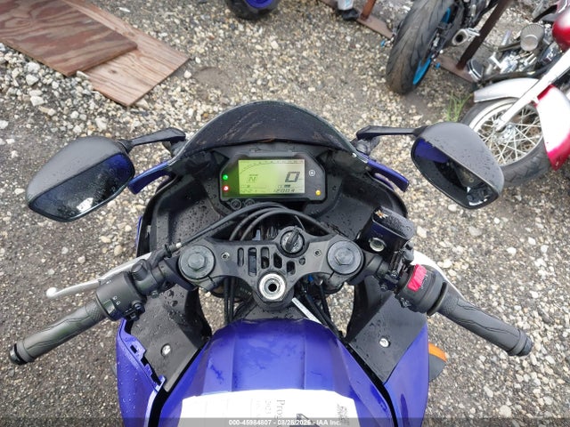 Yamaha Yzfr3 A 2023 MH3RH18Y5PK009762 Image 14