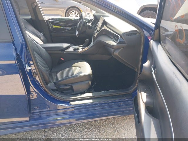 45984865 :رقم المزاد ، 4T1T11AK6PU131500 vin ، 2023 Toyota Camry Se Nightshade Edition مزاد بيع