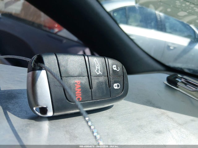Продажа на аукционе авто 2015 Dodge Challenger Sxt, vin: 2C3CDZAG5FH704964, номер лота: 45984870