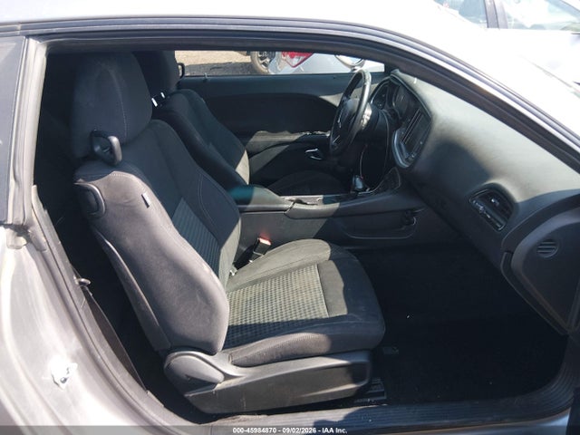 Продажа на аукционе авто 2015 Dodge Challenger Sxt, vin: 2C3CDZAG5FH704964, номер лота: 45984870