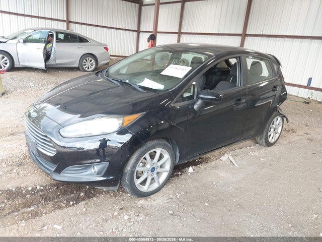 Ford FIESTA SE 2019 3FADP4EJ4KM134232 Image 2