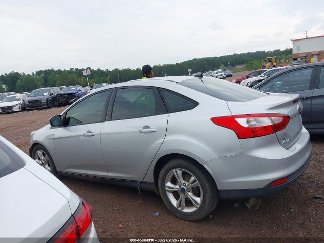 45984930 :رقم المزاد ، 1FADP3F24EL387185 vin ، 2014 Ford Focus Se مزاد بيع