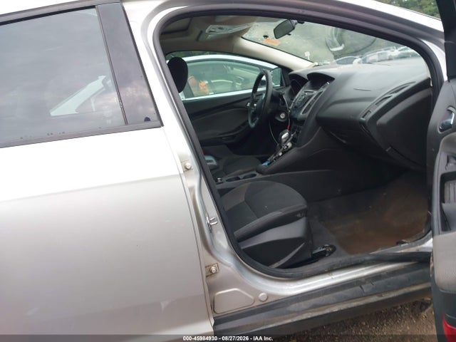 45984930 :رقم المزاد ، 1FADP3F24EL387185 vin ، 2014 Ford Focus Se مزاد بيع