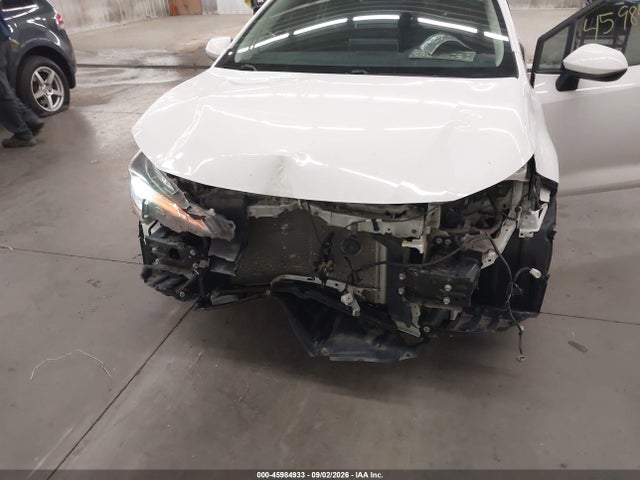 Продаж на аукціоні авто 2020 Toyota Corolla Le, vin: 5YFEPRAEXLP121239, номер лоту: 45984933