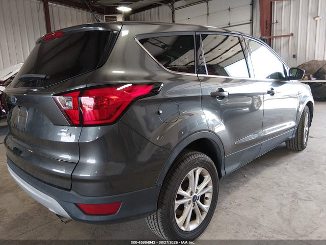 Продажа на аукционе авто 2019 Ford Escape Se, vin: 1FMCU9GD9KUA36923, номер лота: 45984942