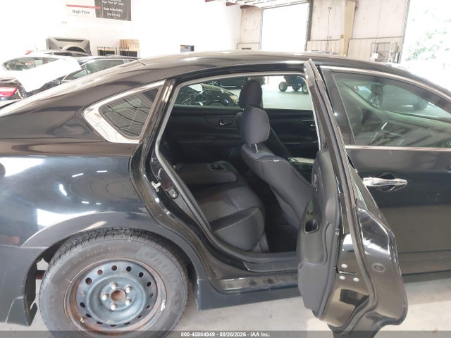 2016 Nissan Altima 2.5 S მანქანა იყიდება აუქციონზე, vin: 1N4AL3AP4GC129592, აუქციონის ნომერი: 45984949