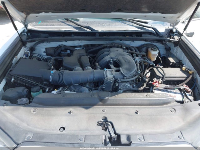 Продажа на аукционе авто 2022 Toyota 4runner Sr5, vin: JTEEU5JR5N5258895, номер лота: 45984951