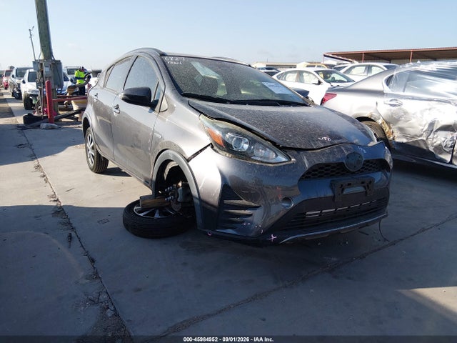 Продажа на аукционе авто 2018 Toyota Prius C Three, vin: JTDKDTB32J1619524, номер лота: 45984952