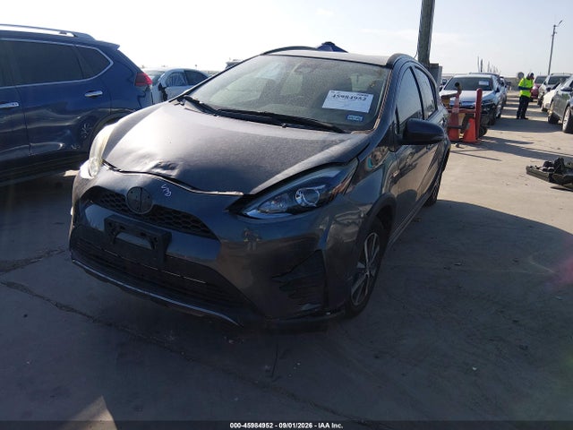Продажа на аукционе авто 2018 Toyota Prius C Three, vin: JTDKDTB32J1619524, номер лота: 45984952