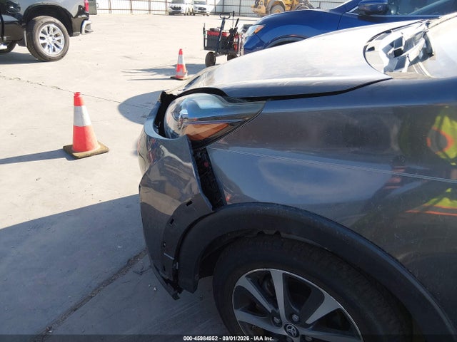 Продажа на аукционе авто 2018 Toyota Prius C Three, vin: JTDKDTB32J1619524, номер лота: 45984952