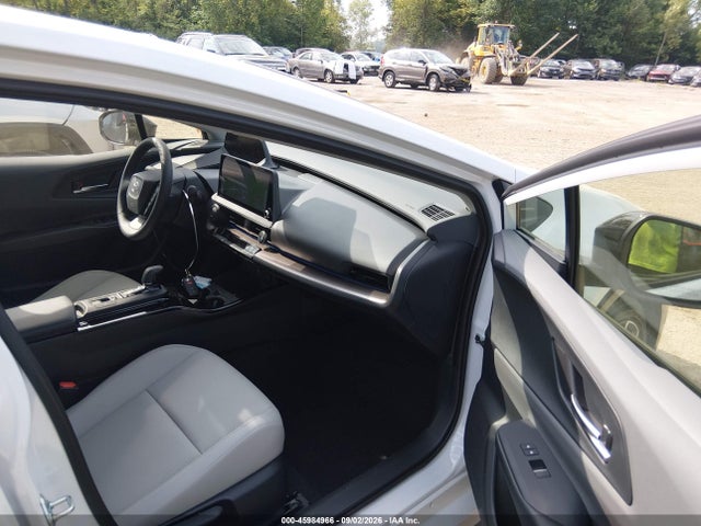 2026 Toyota Prius Xle მანქანა იყიდება აუქციონზე, vin: JTDACAAU5T3083155, აუქციონის ნომერი: 45984966