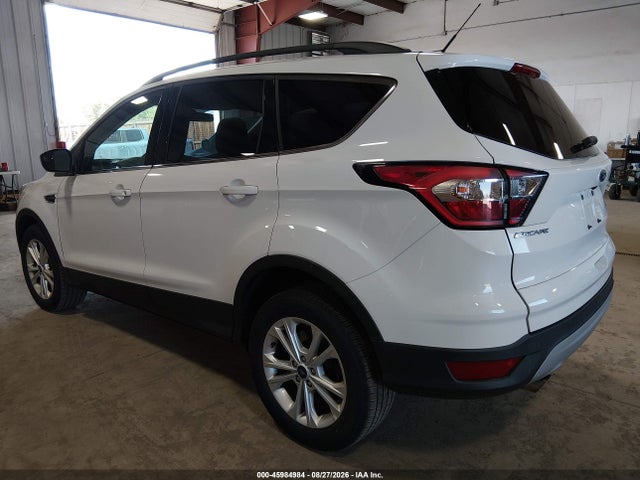 Продажа на аукционе авто 2018 Ford Escape Se, vin: 1FMCU9GD0JUC38810, номер лота: 45984984